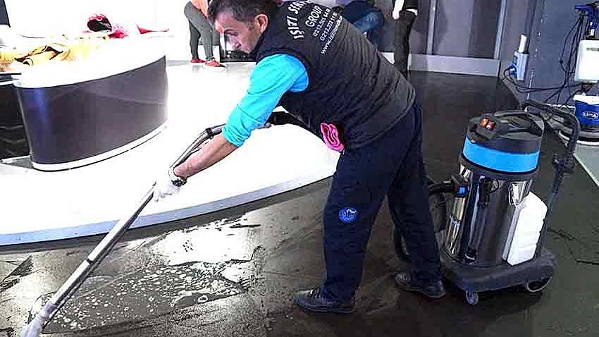 erkek-temizlik-personeli-2-850×478 Erkekler Temizlik Yaparsa