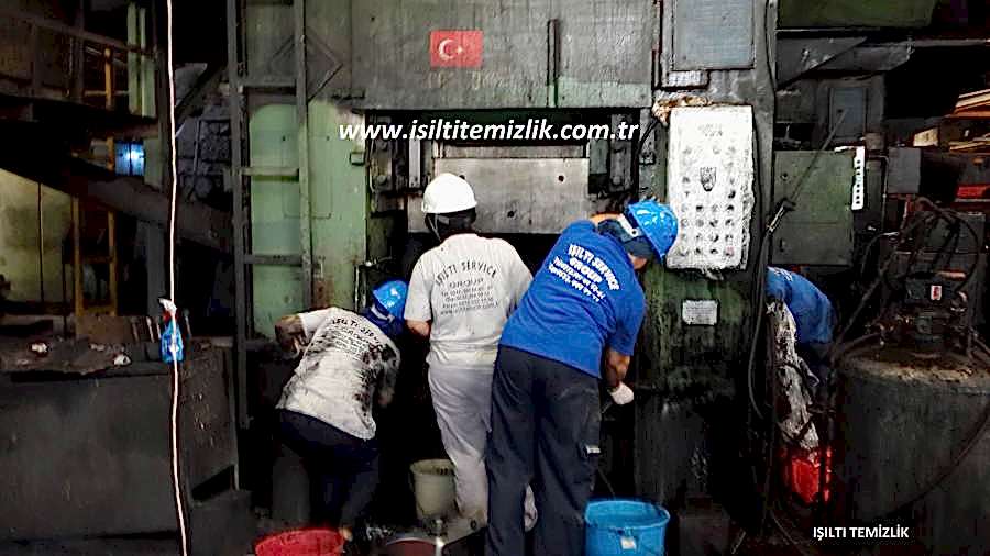 fabrika-temizlik-sirketleri Makine Temizleme Şirketleri